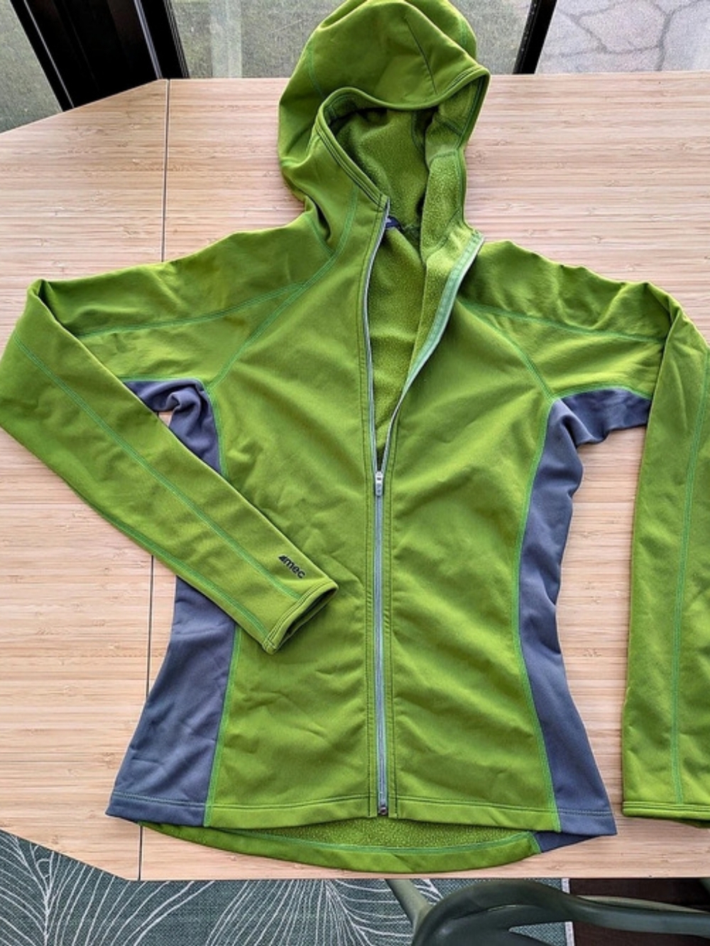 Women's M Mountain Equipment Co-op Fleece Jacket/Hoodie In Neon Green